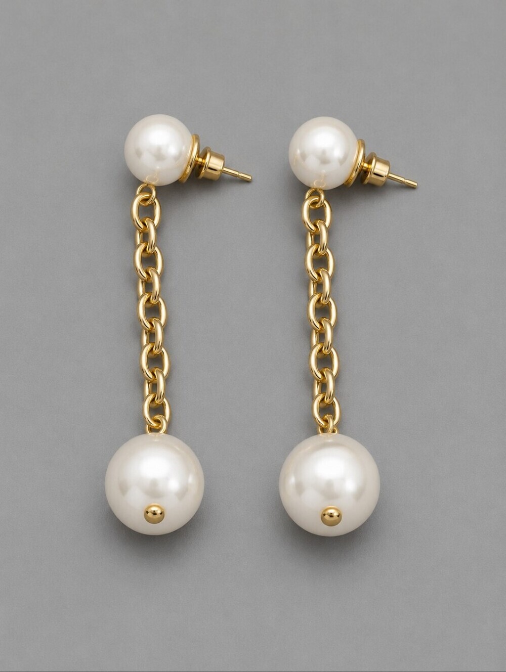 VTG Faux Pearl Chain Drop Post Coquette Earrings